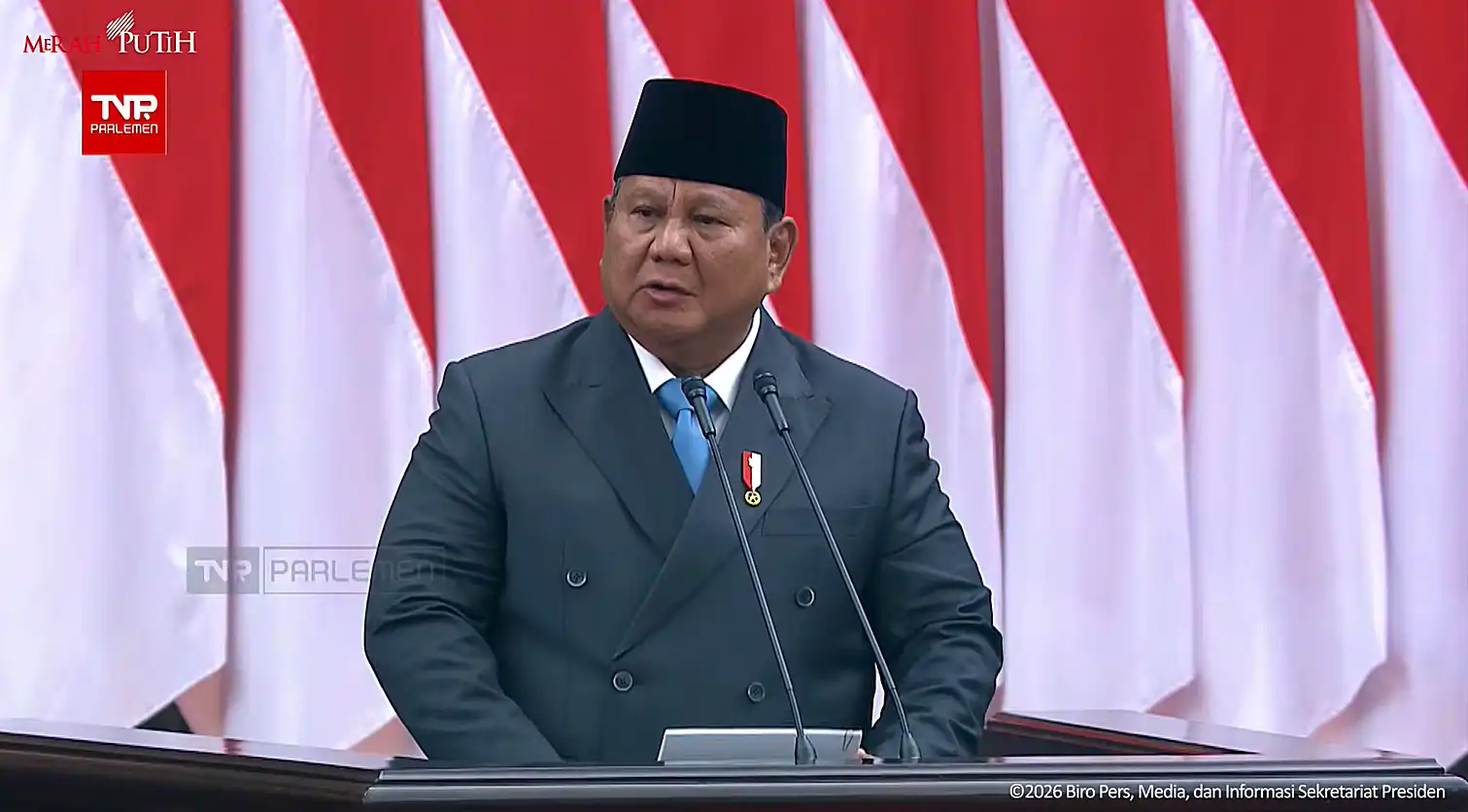 Presiden Prabowo Subianto menyampaikan pidato pada Rapat Paripurna DPR RI ke-19 Masa Persidangan V Tahun Sidang 2025–2026 dalam rangka Penyampaian Kerangka Ekonomi Makro (KEM) dan Pokok-Pokok Kebijakan Fiskal (PPKF) Rancangan Anggaran Pendapatan dan Belanja Negara (RAPBN) Tahun Anggaran 2027 yang digelar di Ruang Rapat Paripurna Gedung Nusantara MPR/DPR/DPD RI, Jakarta, pada Selasa, 20 Mei 2026. (Foto: Dok. BPMI Setpres)