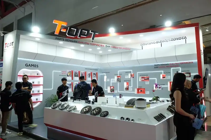 PT Toyota-Astra Motor (TAM) mengenalkan lini suku cadang T-OPT di ajang Indonesia International Trade Show for Automotive Industry (INAPA) 2026. Foto: dok TAM