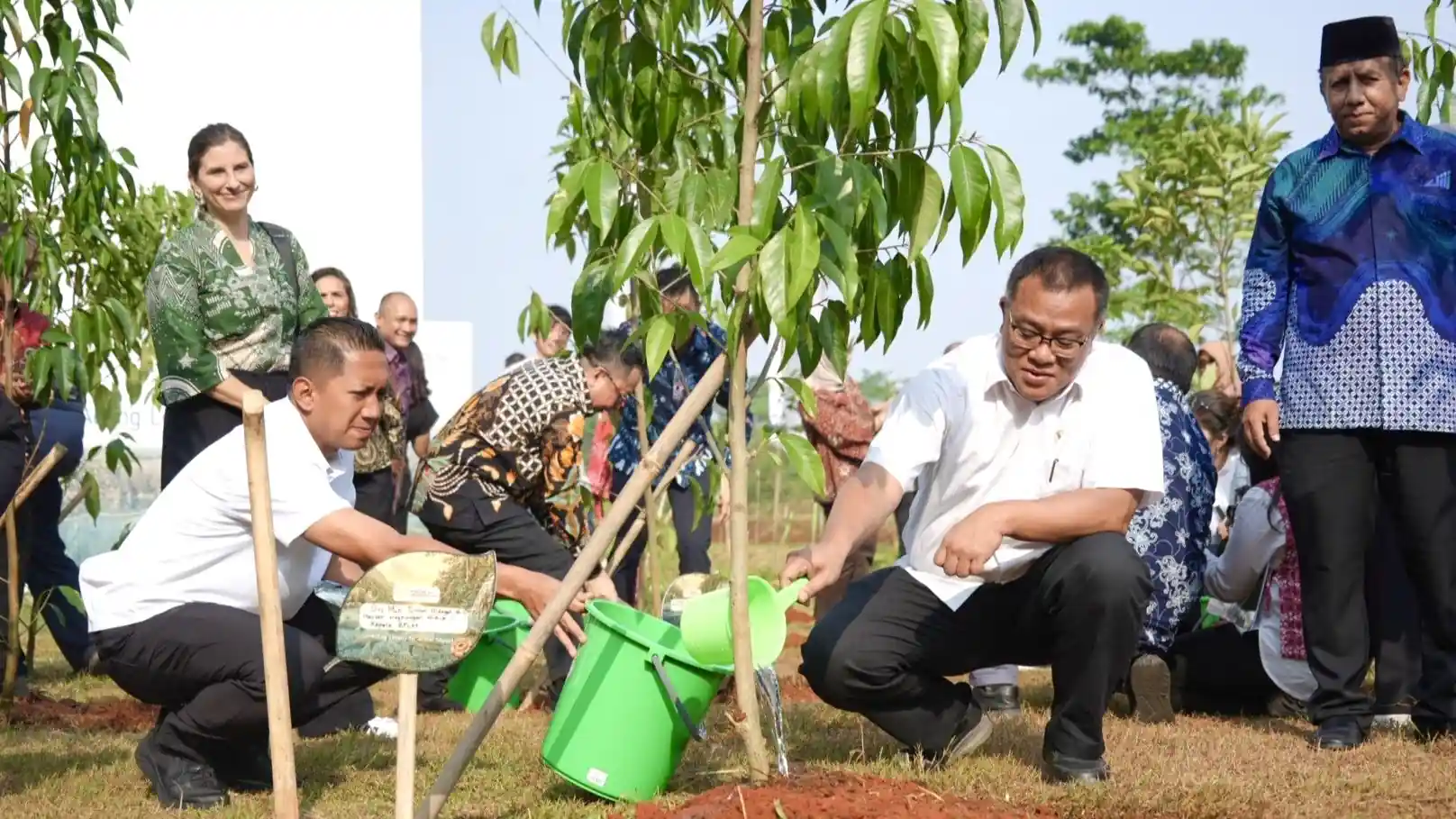 Warisan PROPER KLH diuji di era Menteri Jumhur. Investor menyoroti transparansi ESG dan kepatuhan lingkungan emiten. Foto: Dok. Kementerian Lingkungan Hidup.