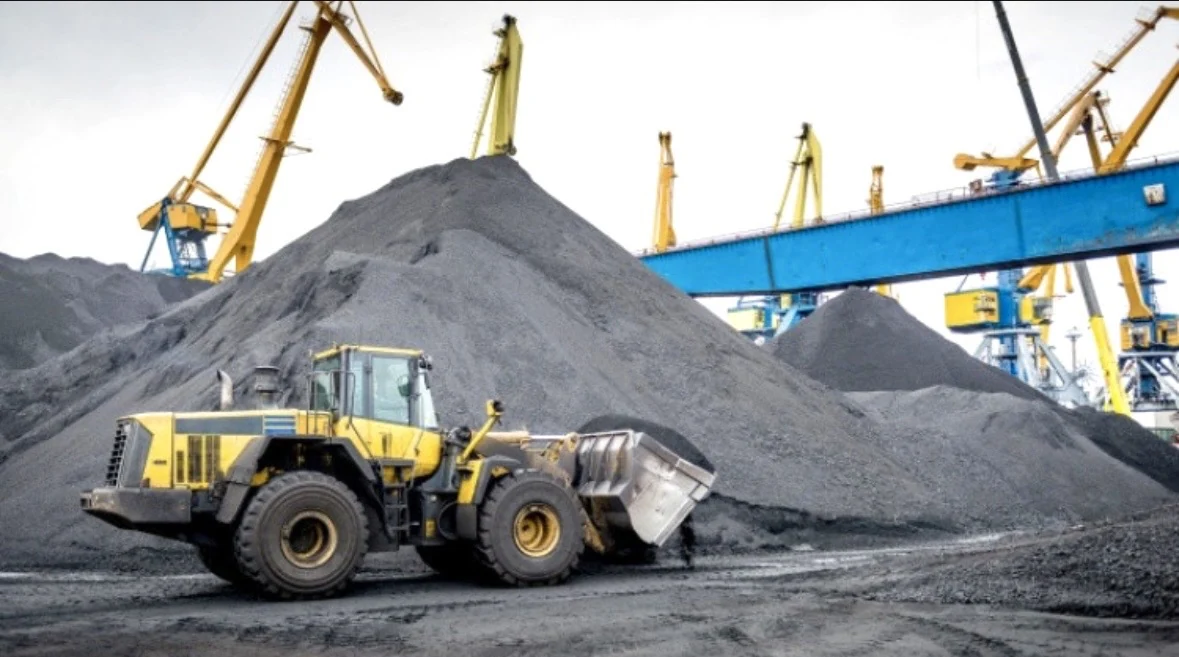 Dalam rentang kurang dari satu bulan, saham INDY bergerak dari area 3.800 hingga sempat menyentuh 2.150. (Foto: dok INDY)