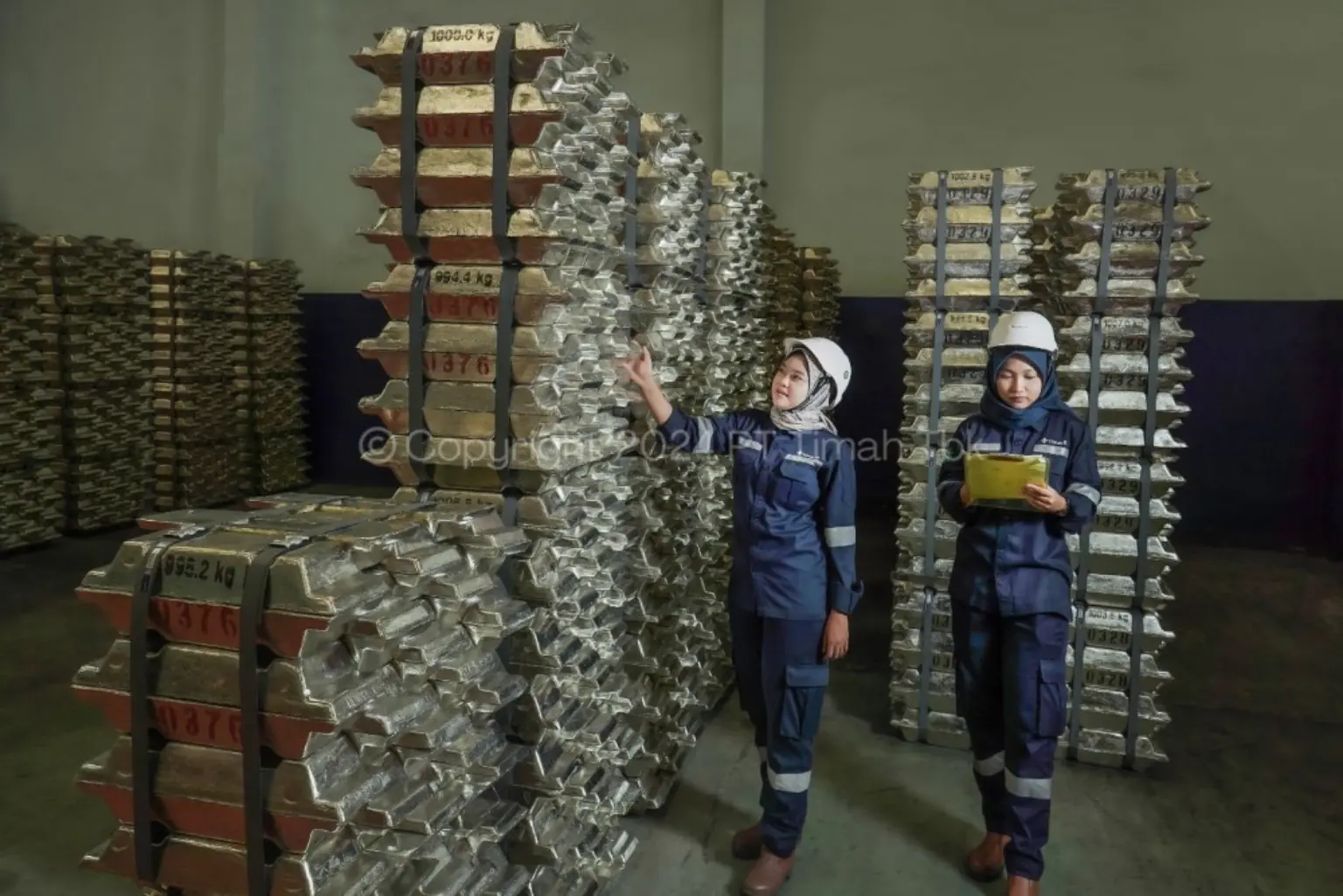 PT Timah mencetak laba Rp1,5 triliun, namun kebijakan ekspor satu pintu PT DSI memunculkan pertanyaan baru bagi investor dan industri. Foto: Dok. TINS.