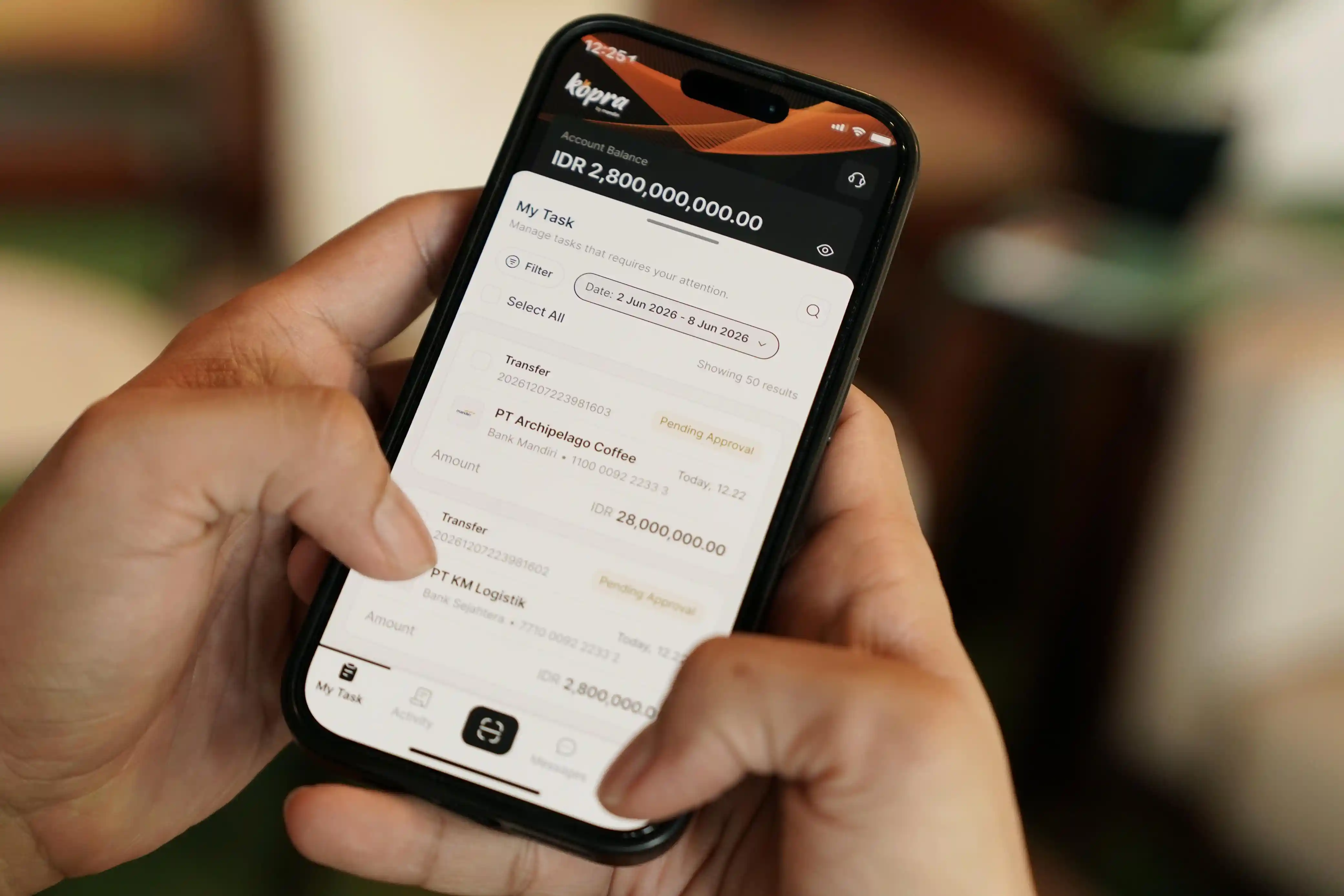 Dukung transaksi bisnis lebih terintegrasi, Bank Mandiri hadirkan fitur baru di aplikasi Kopra Mobile. Foto: dok. Bank Mandiri