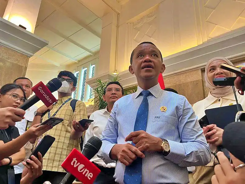 Menteri Energi dan Sumber Daya Mineral (ESDM) Bahlil Lahadalia menegaskan, keputusan untuk mempertahankan harga komoditas energi murni. (Foto: Kabarbursa.com/Gusti Ridani)