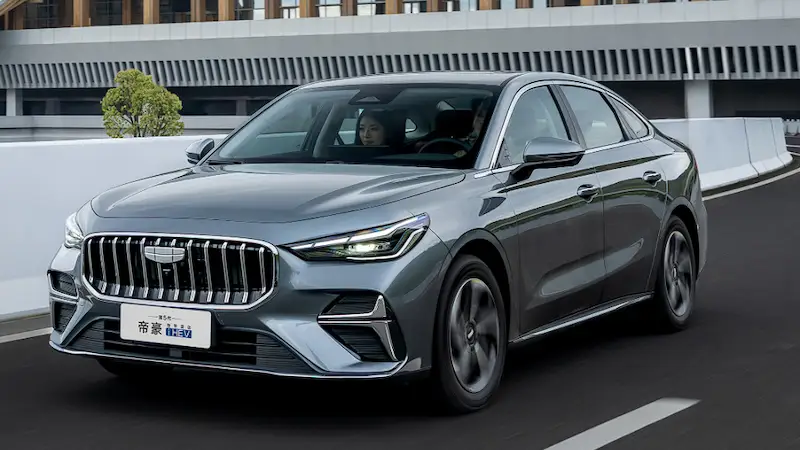 Sedan hybrid generasi terbaru, Emgrand i-HEV. Foto: Geely