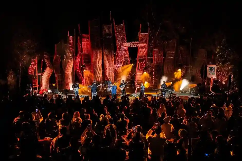 Bukan cuma konser, BRI Jazz Gunung Series 2026 angkat UMKM hingga wisata. Berikut harga tiketnya. Foto: dok. BRI